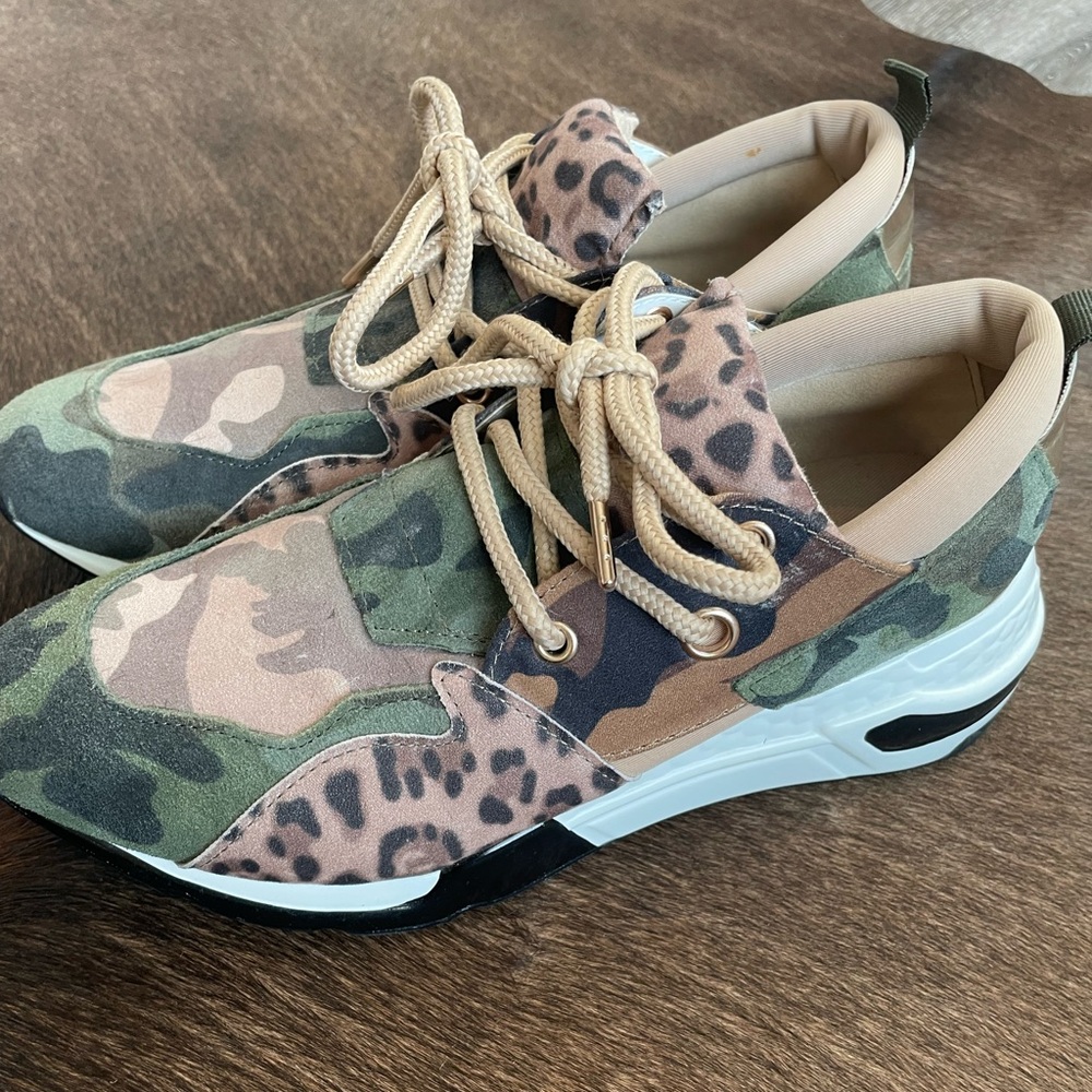 Steve Madden cliff sneakers